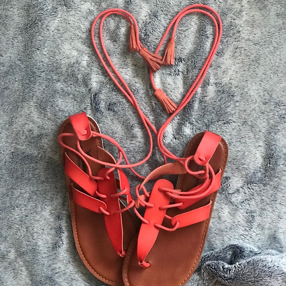 American Eagle sandals